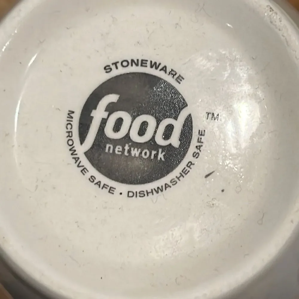 Food Network Creamy White Ceramic Stoneware Microwave Safe Mugs- 12 Oz